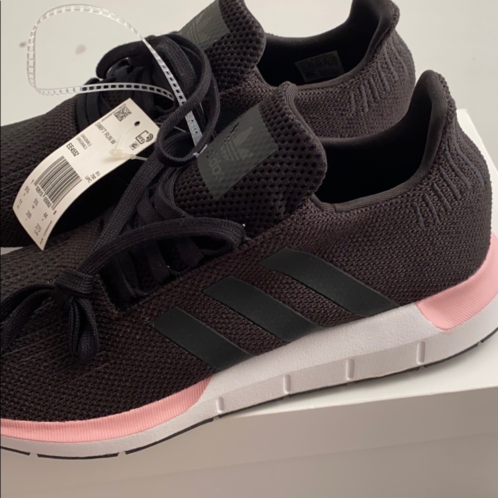 Adidas Swiftrun black and light pink mesh running sneakers 11 - Picture 5 of 8